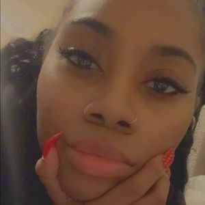 Meet your Posher, Chennay